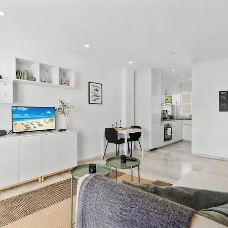 Appartement Cozy Retreat Near By Costarentals - Ref 78